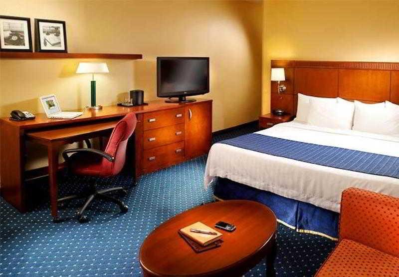 Courtyard By Marriott Nashville Airport Habitación foto